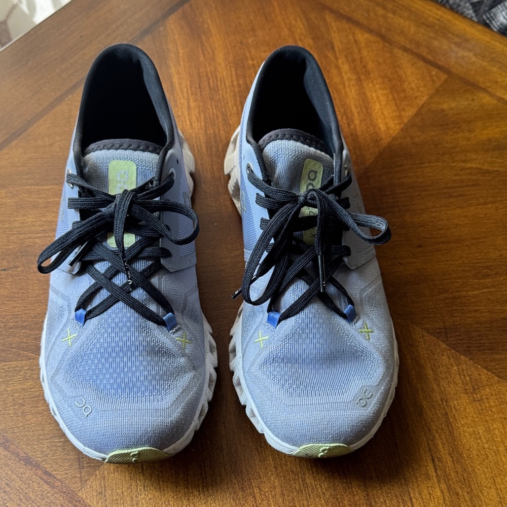 On Running Women's Sneakers Blue with Black - Picture 4 of 8